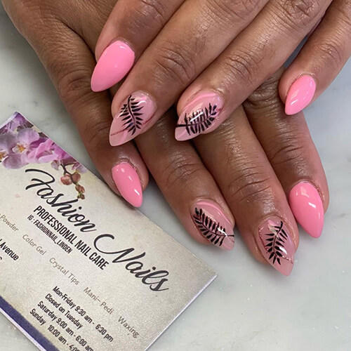 Fashion Nails logo