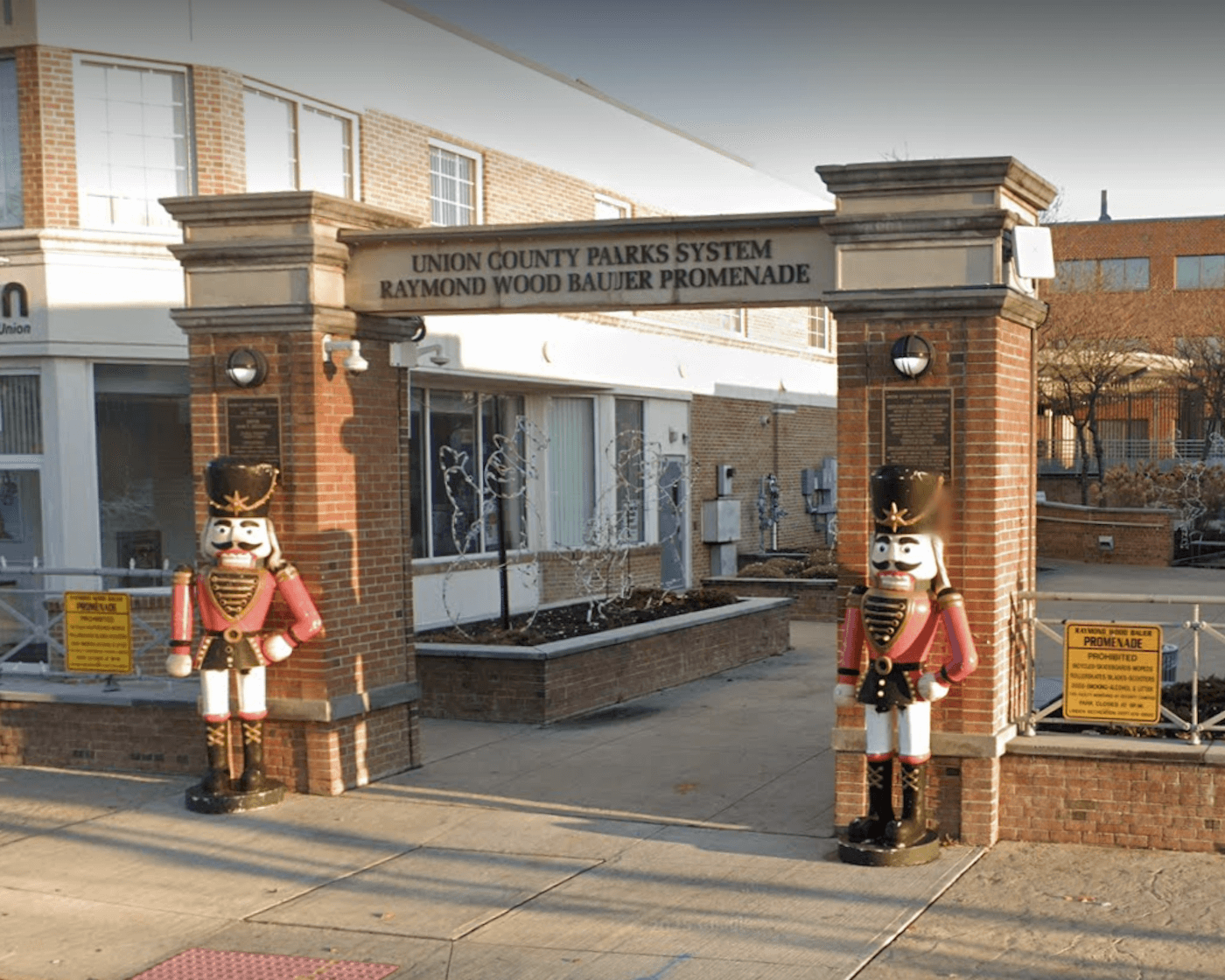 Soldiers At Promenade
